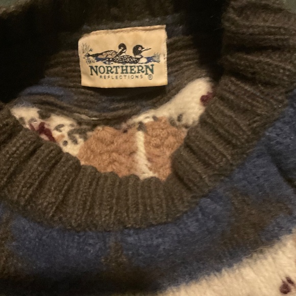 NORTHERN REFLECTIONS BRAND Beautiful Sweater Not Worn - Picture 2 of 11